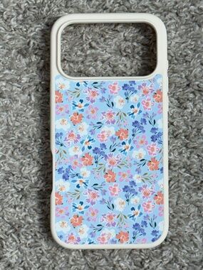Casely Poppy Meadows Floral iPhone 17 Pro MagSafe Bold Case